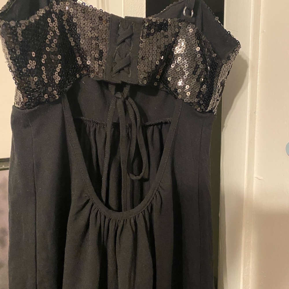 New - Picture 2 of 2